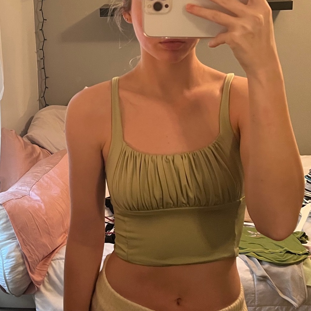 Cropped tank